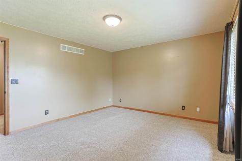 50820 Stonebridge Drive Granger IN 46530