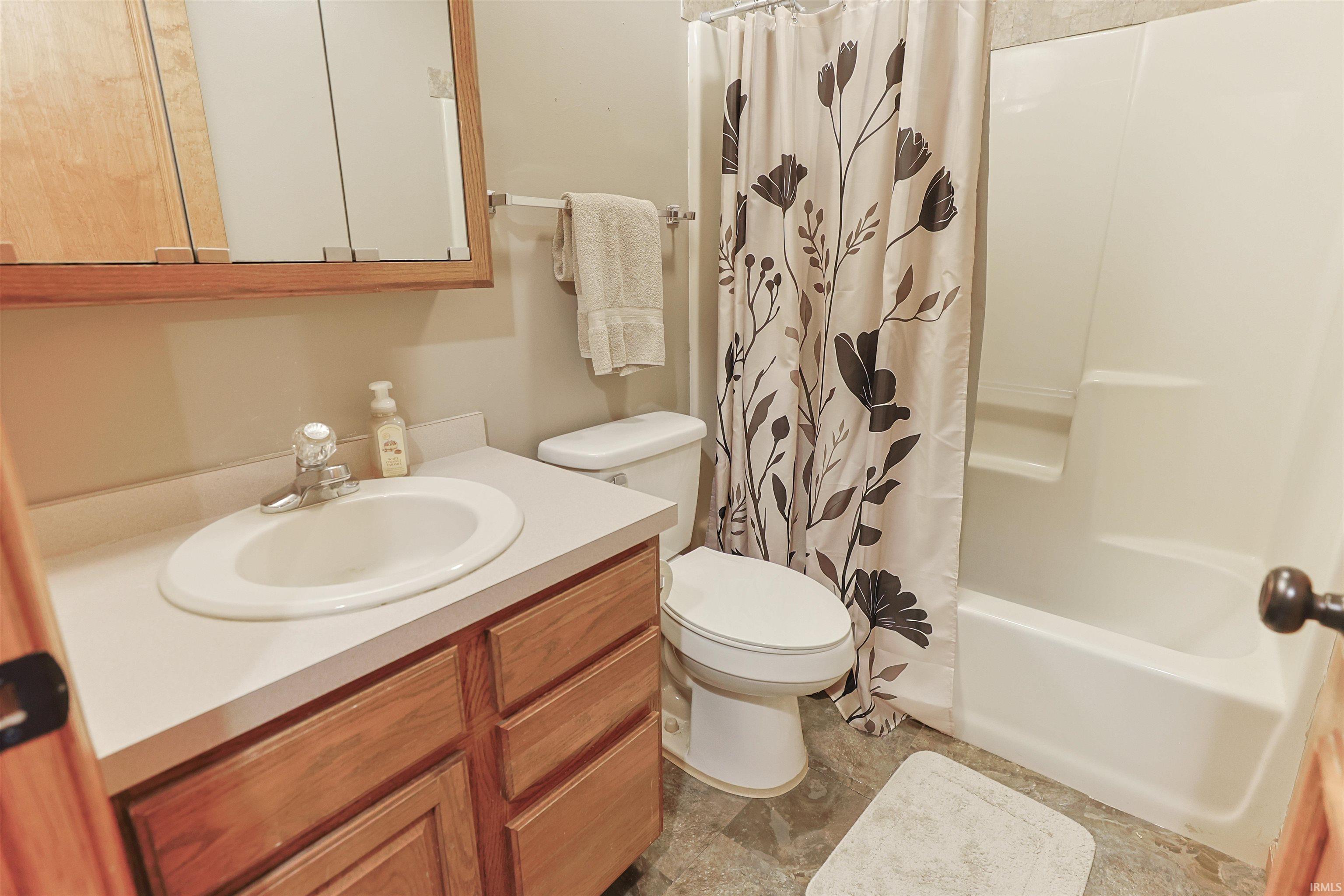 50820 Stonebridge Drive Granger IN 46530
