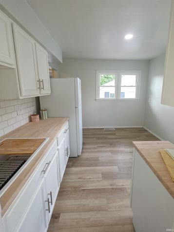 1809 Mcconnell Avenue Evansville IN 47714