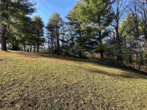 1523 N Oard Road Bloomington IN 47404