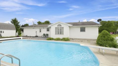2874 E 25 N Road Huntington IN 46750