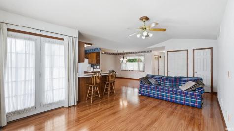 2874 E 25 N Road Huntington IN 46750