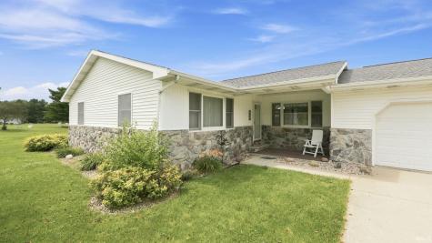 2874 E 25 N Road Huntington IN 46750