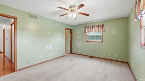 2874 E 25 N Road Huntington IN 46750