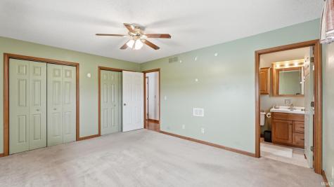 2874 E 25 N Road Huntington IN 46750