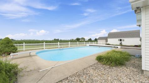 2874 E 25 N Road Huntington IN 46750