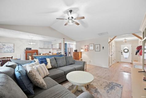 1480 Hedge Court Greenfield IN 46140