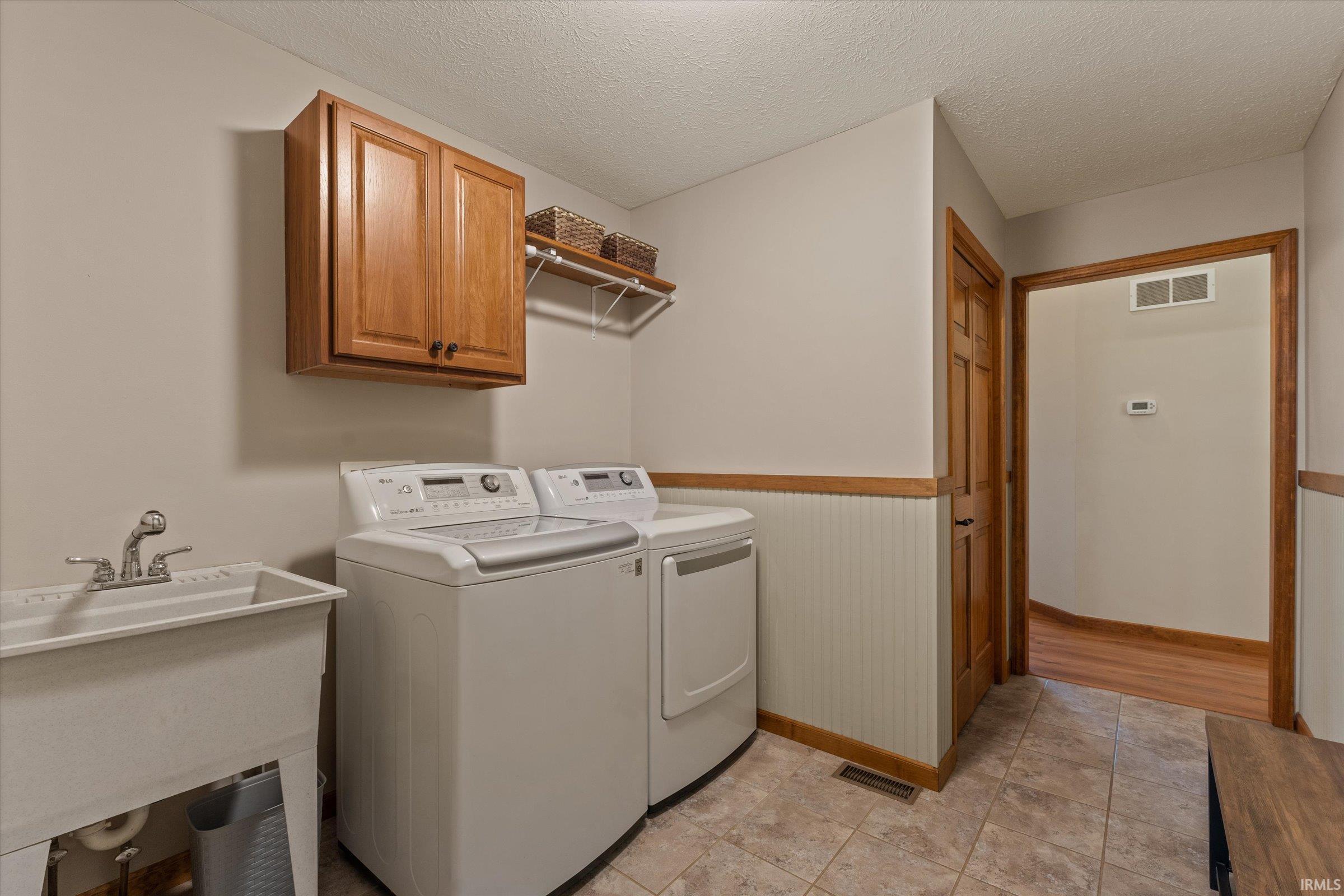 51921 Primrose Road South Bend IN 46628