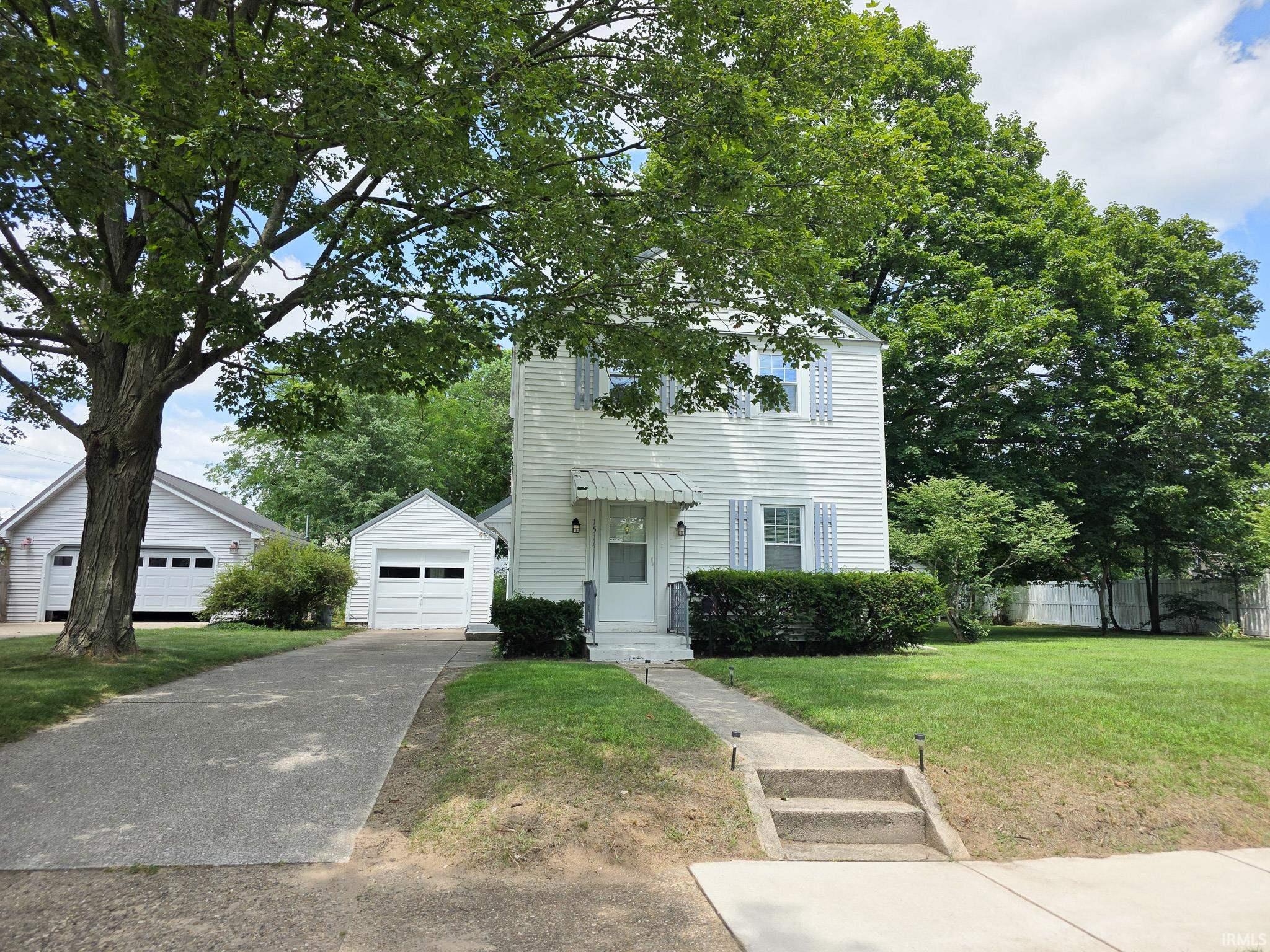 1514 Woodward Avenue Elkhart IN 46514