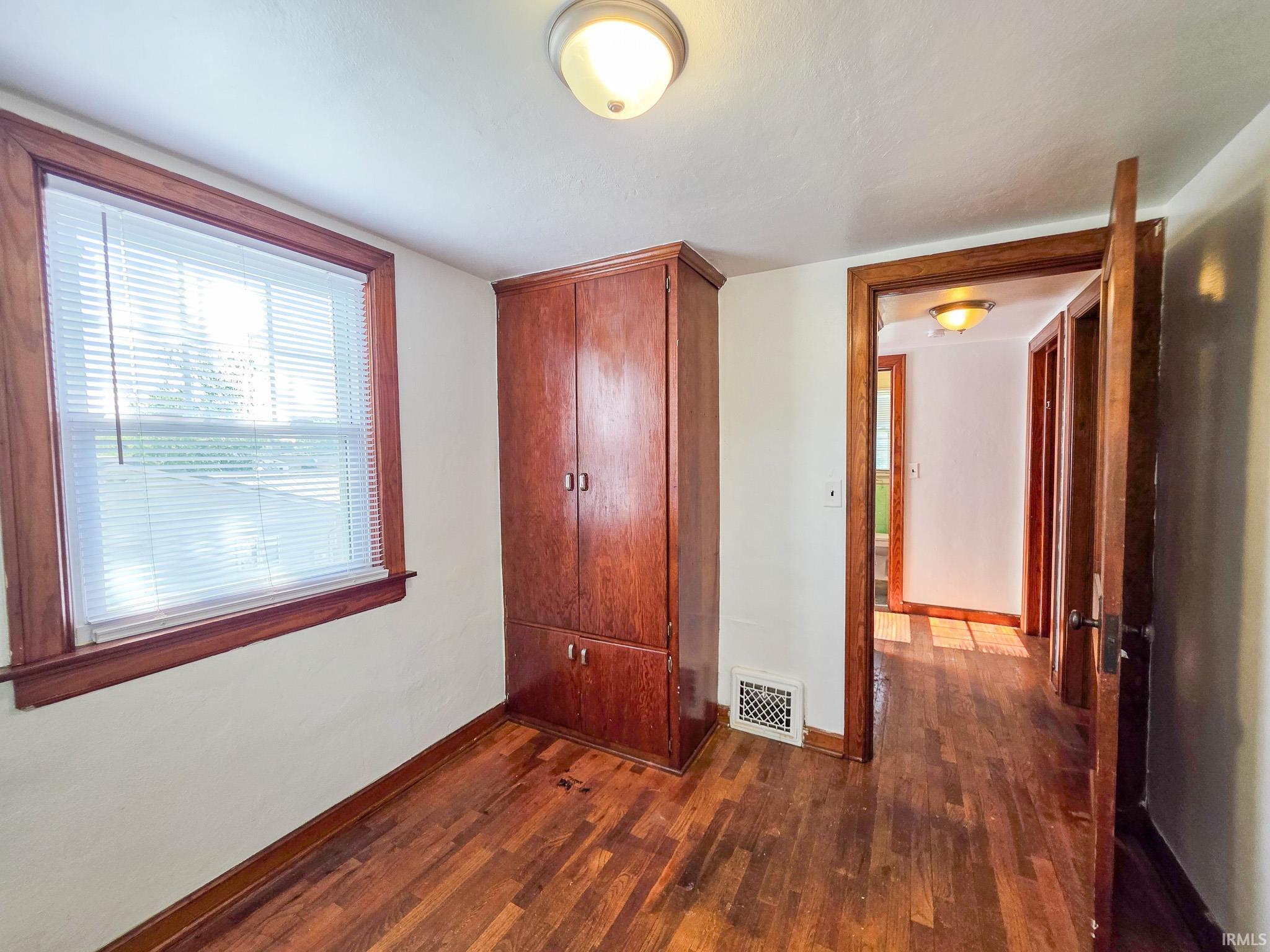 1514 Woodward Avenue Elkhart IN 46514