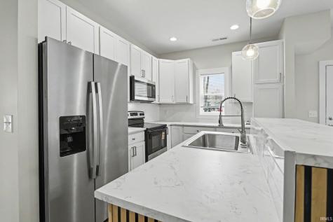 1134 Harvey Street South Bend IN 46616