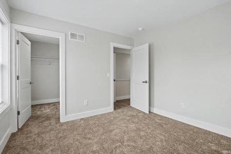 1134 Harvey Street South Bend IN 46616