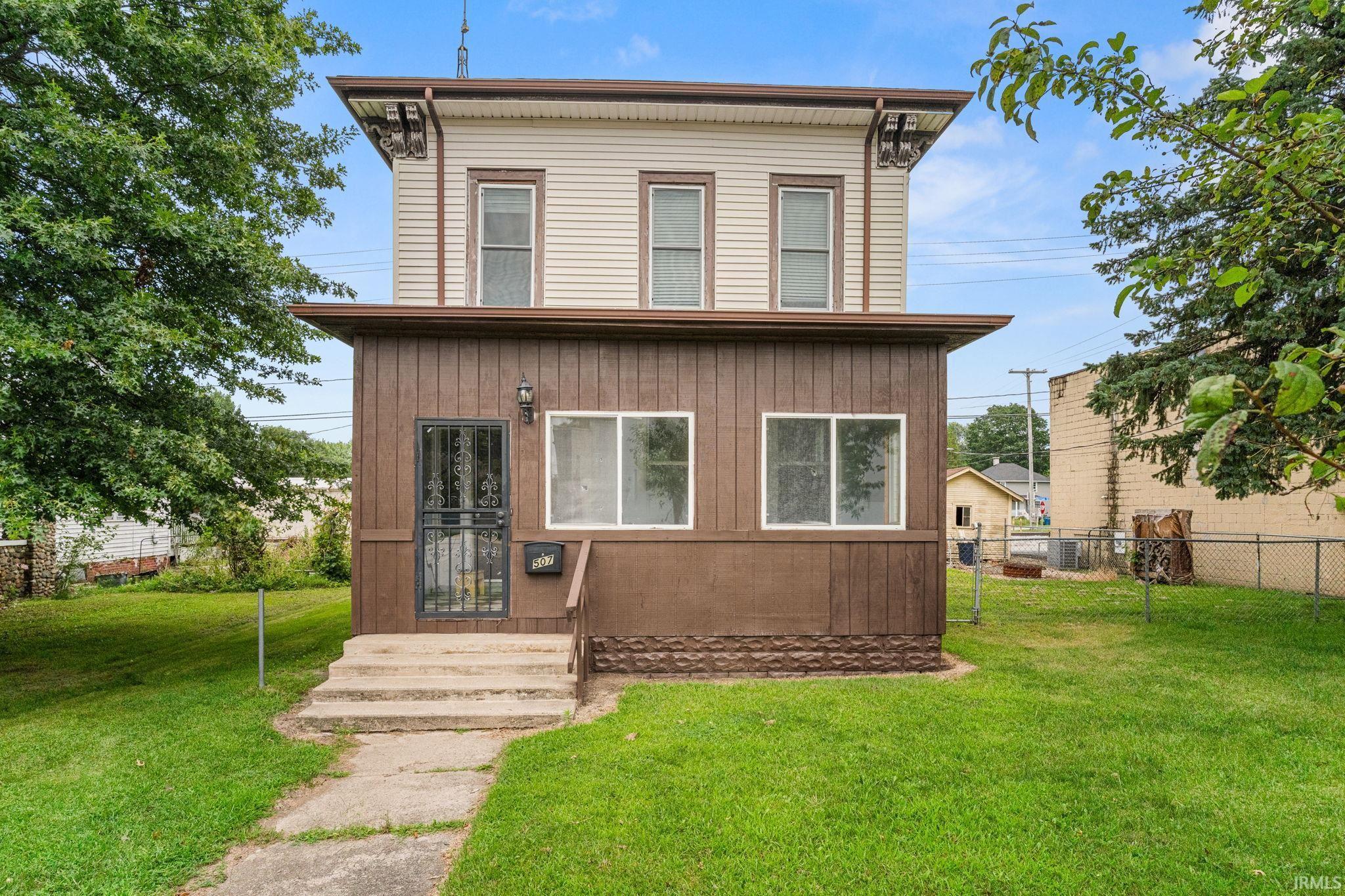 507 Roosevelt Road Walkerton IN 46574