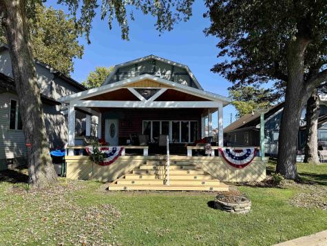 1821 Colonial Drive Rochester IN 46975