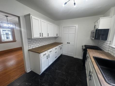 1205 Pemberton Drive Fort Wayne IN 46805