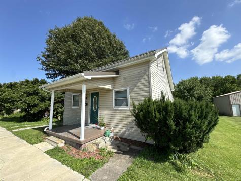 212 W Grissom Avenue Mitchell IN 47446