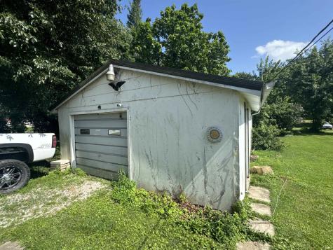 212 W Grissom Avenue Mitchell IN 47446