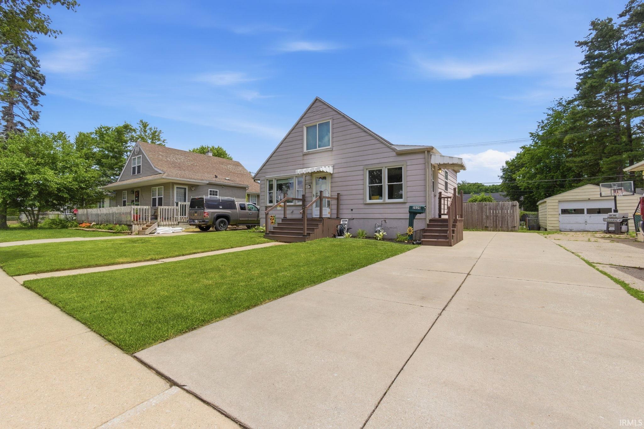 2520 Normandy Drive Mishawaka IN 46545