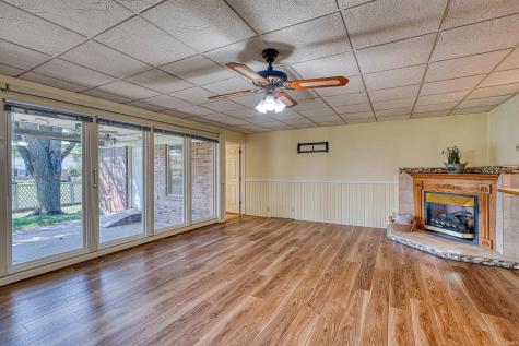 7001 Monroe Avenue Evansville IN 47715