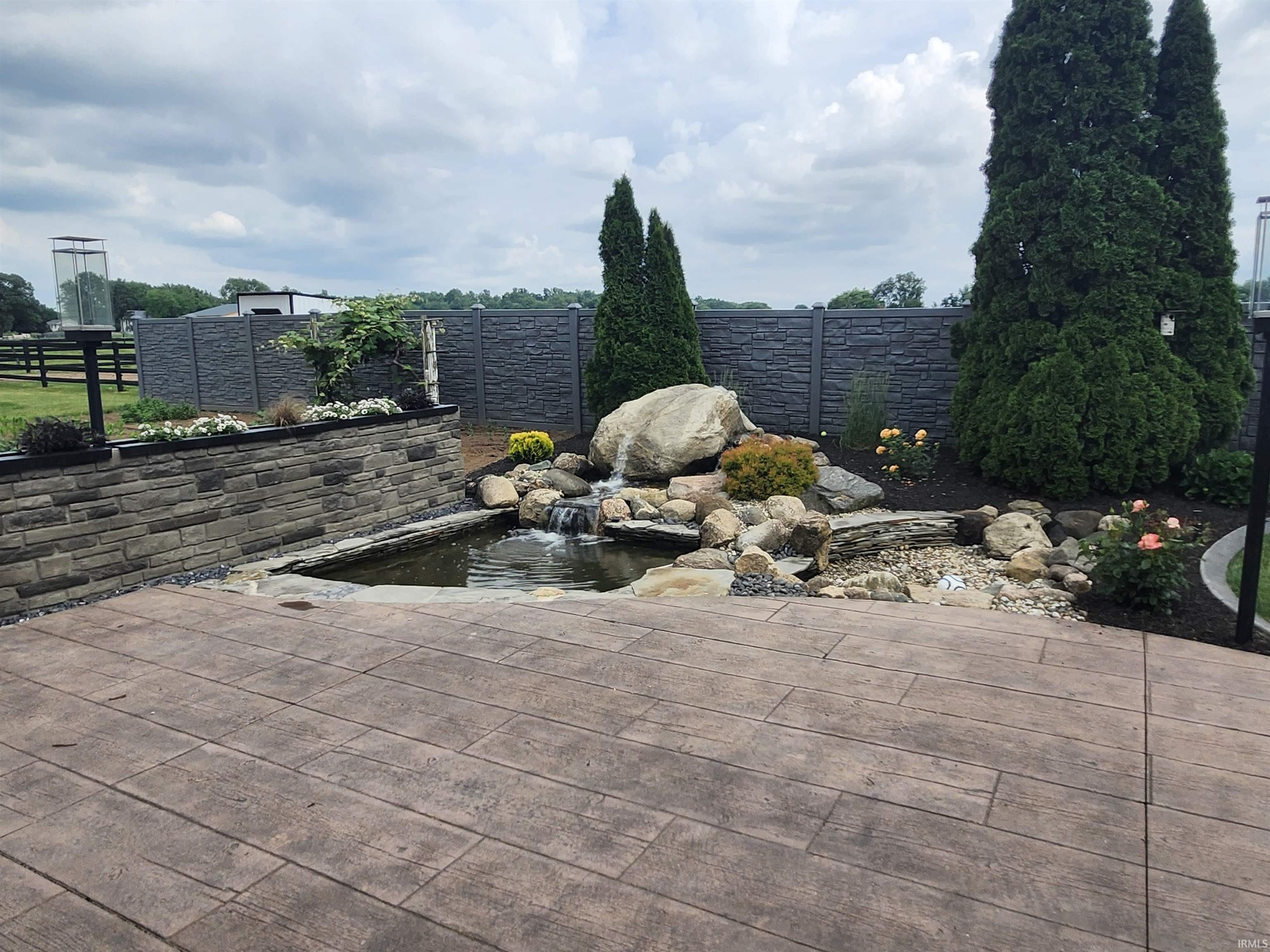 14188 Cr 28 Middlebury IN 46528