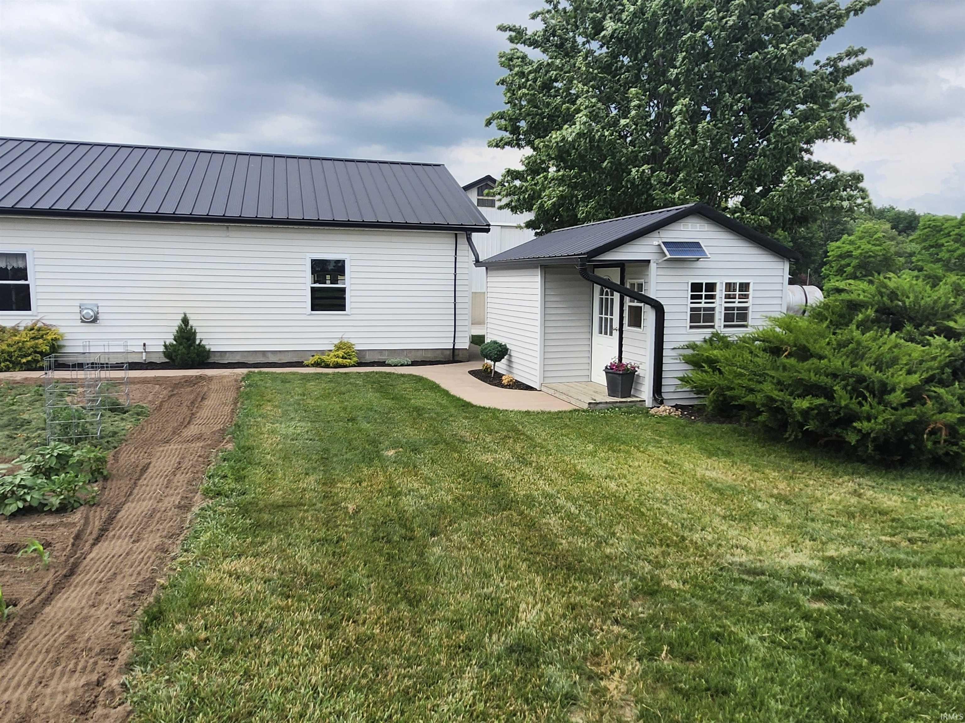 14188 Cr 28 Middlebury IN 46528