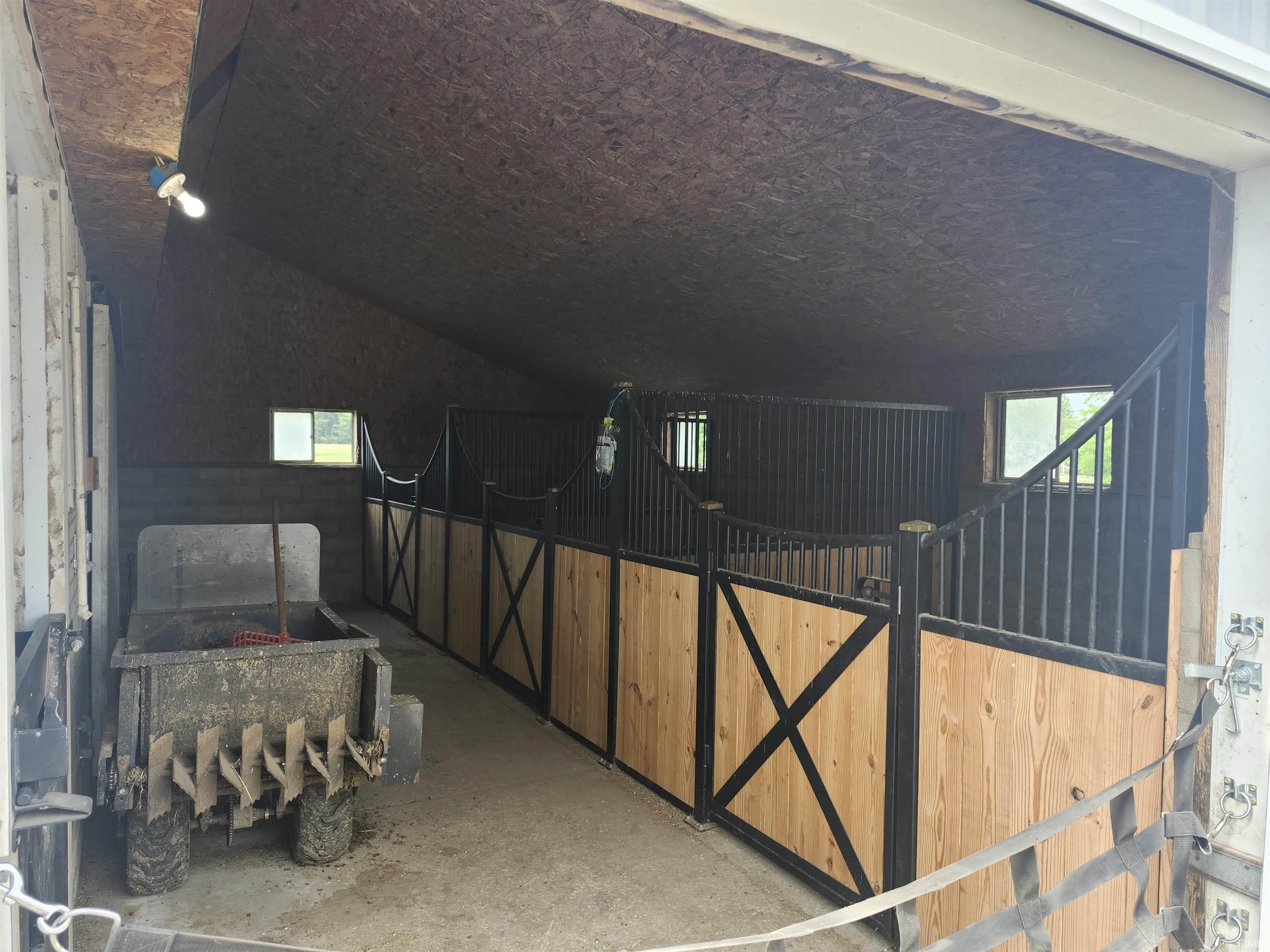 14188 Cr 28 Middlebury IN 46528