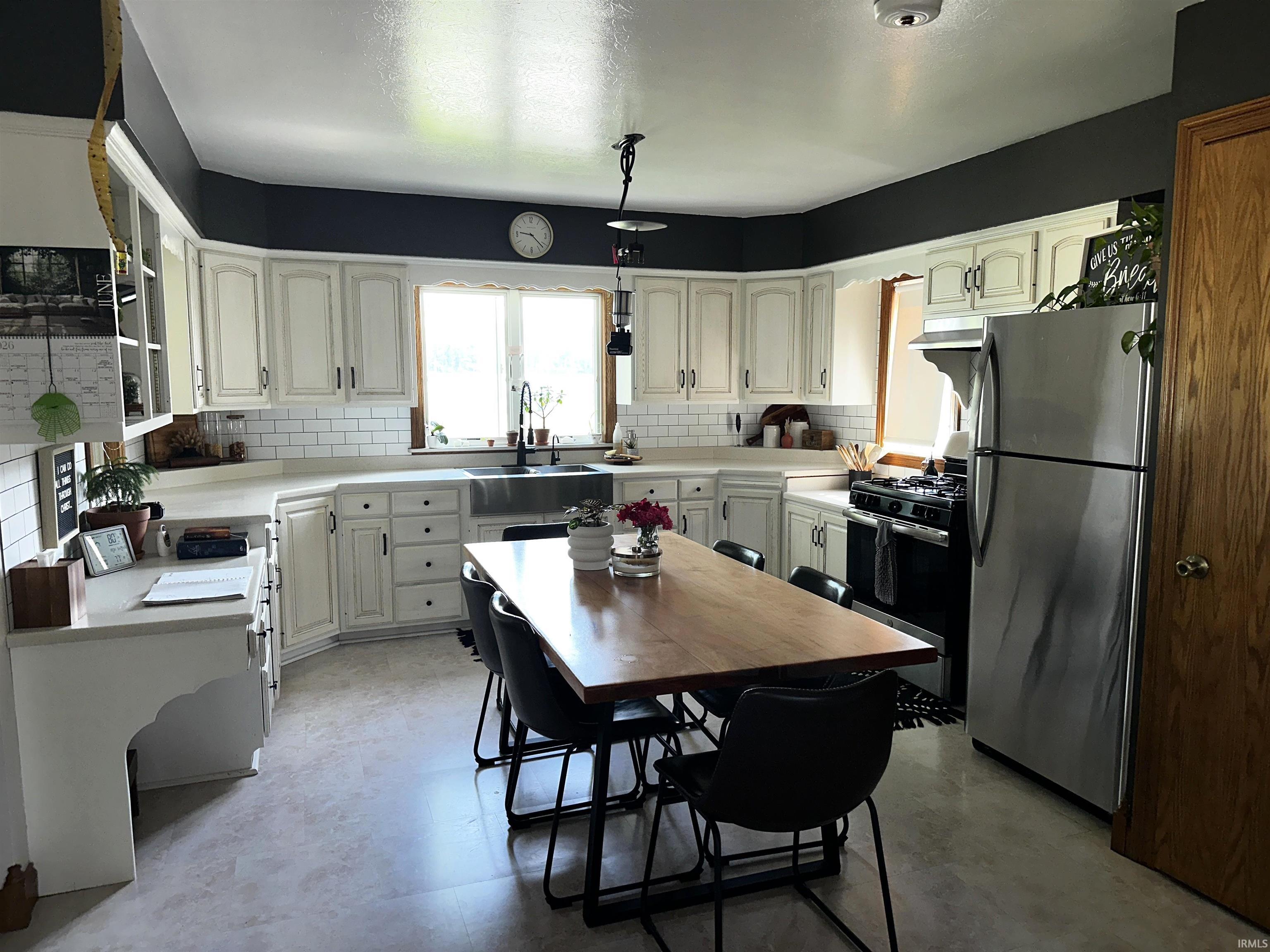 14188 Cr 28 Middlebury IN 46528