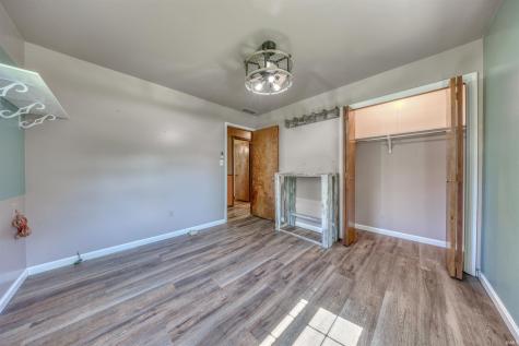 563 W Prancer Drive Santa Claus IN 47579