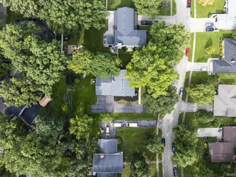 2705 W Twickingham Drive Muncie IN 47304