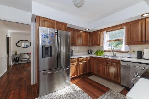 2705 W Twickingham Drive Muncie IN 47304