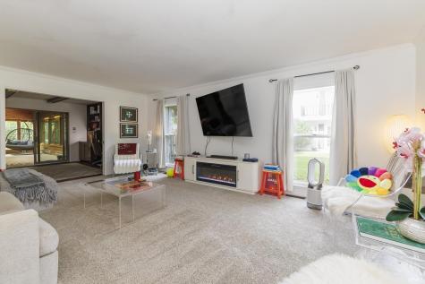 2705 W Twickingham Drive Muncie IN 47304