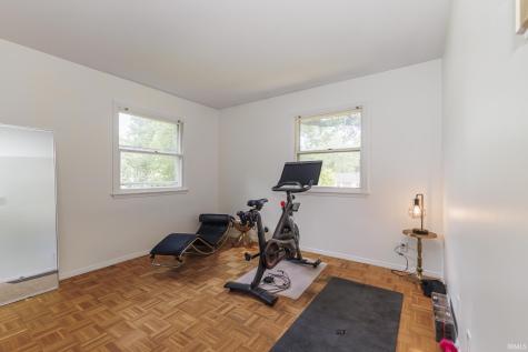 2705 W Twickingham Drive Muncie IN 47304