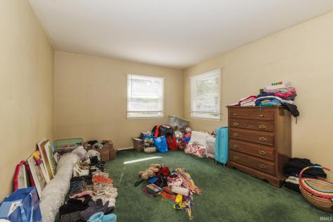 2705 W Twickingham Drive Muncie IN 47304