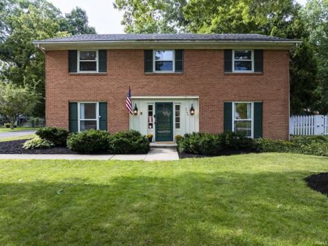 2705 W Twickingham Drive Muncie IN 47304