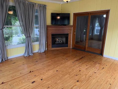 225 S Franklin Street Knightstown IN 46148