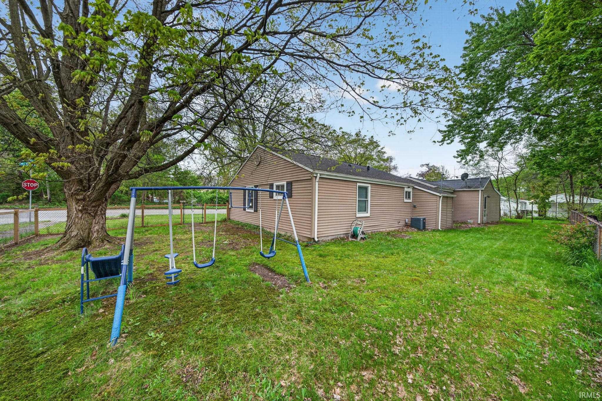 3219 Mckinley Avenue South Bend IN 46615