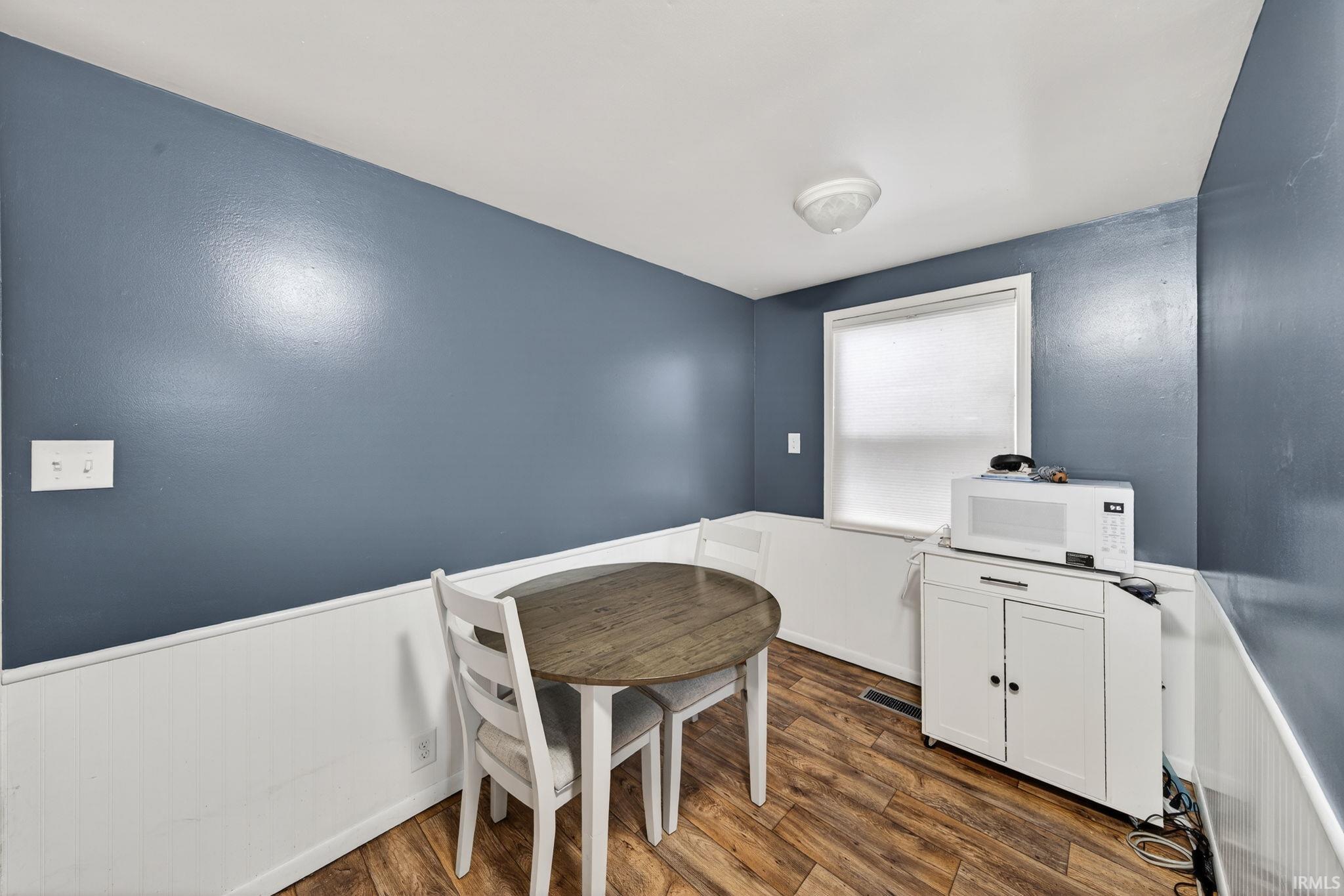 3219 Mckinley Avenue South Bend IN 46615