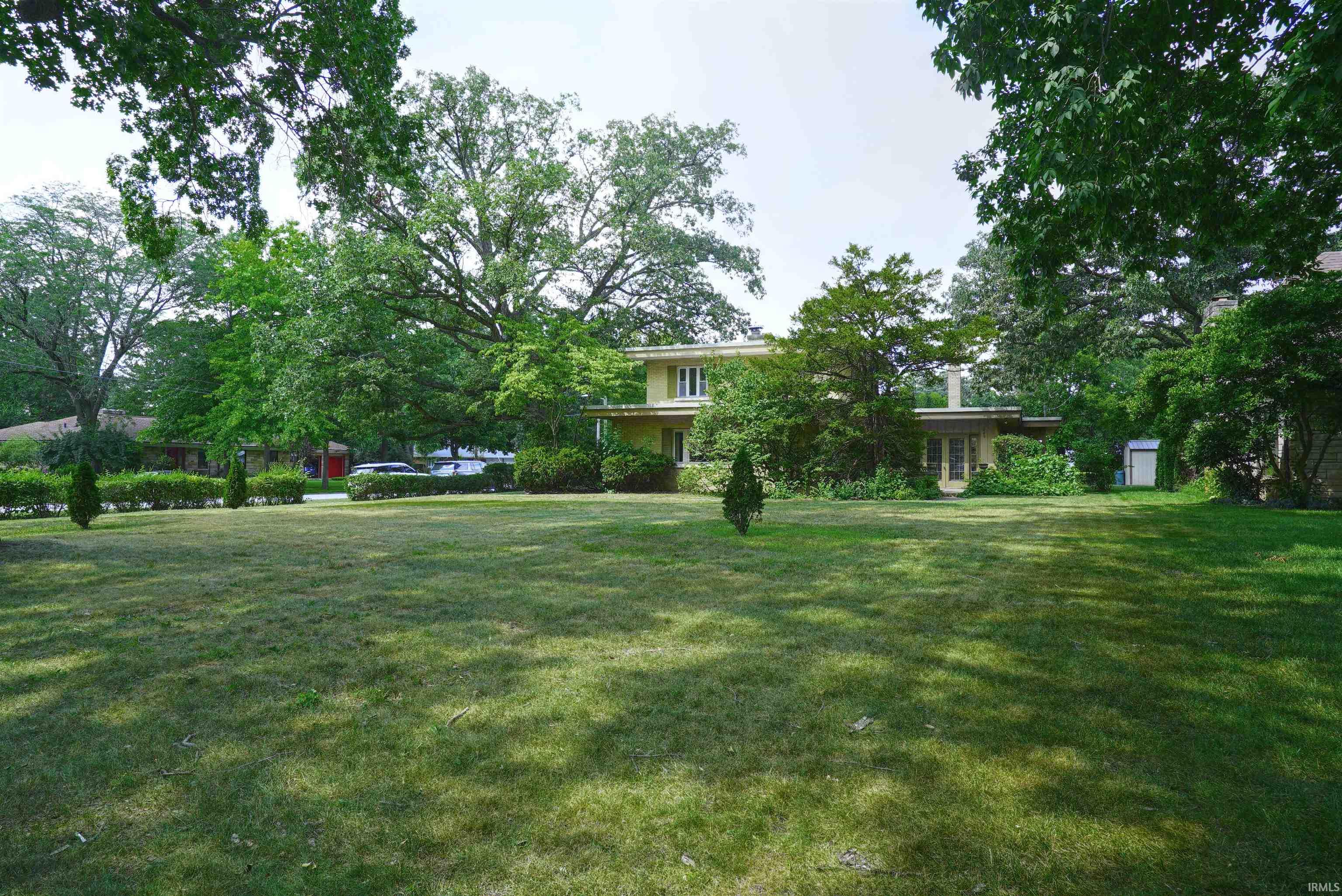 2001 E Jefferson Boulevard South Bend IN 46617