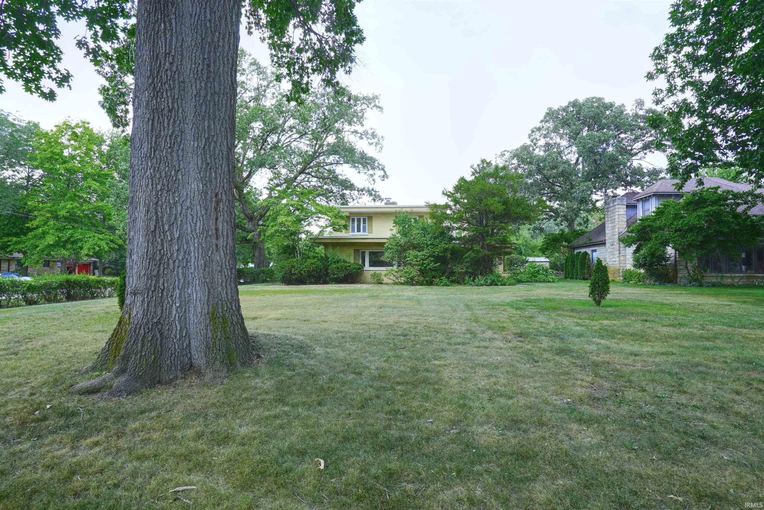 2001 E Jefferson Boulevard South Bend IN 46617