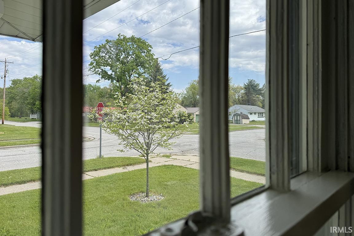 1337 Mcpherson Street Elkhart IN 46514