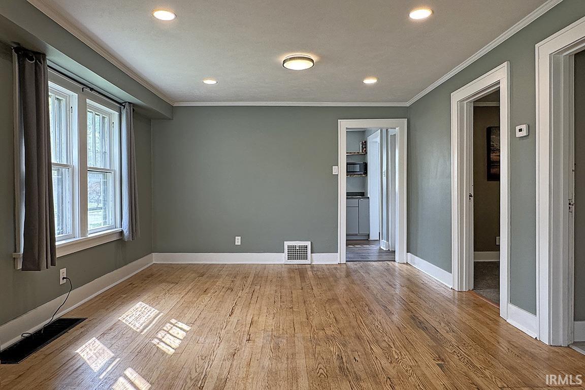 1337 Mcpherson Street Elkhart IN 46514
