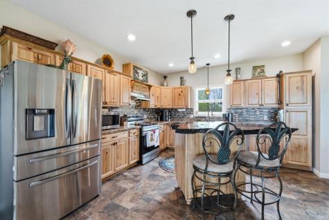 10105 N Eagle Island Road Rome City IN 46784