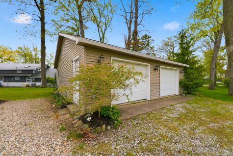 10105 N Eagle Island Road Rome City IN 46784