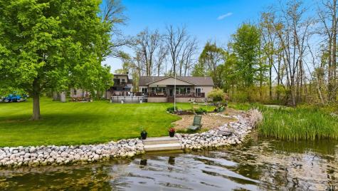 10105 N Eagle Island Road Rome City IN 46784