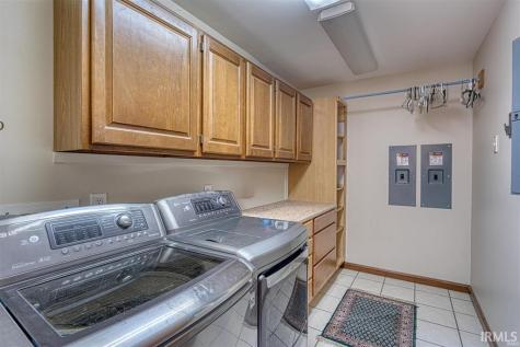 2923 W Mill Road Evansville IN 47720