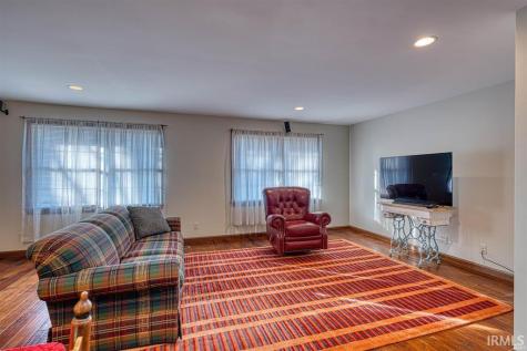 2923 W Mill Road Evansville IN 47720