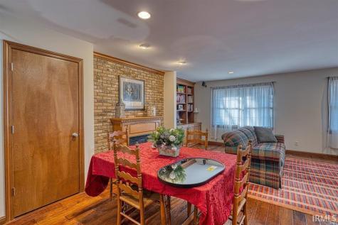 2923 W Mill Road Evansville IN 47720