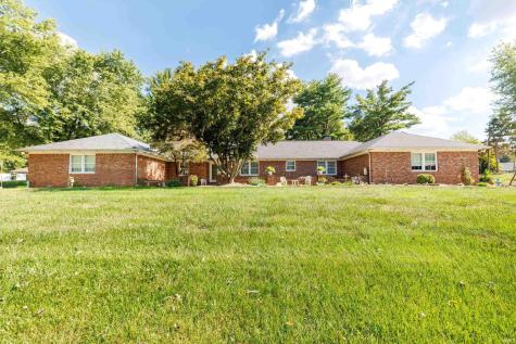 3165 Hazelwood Drive Vincennes IN 47591