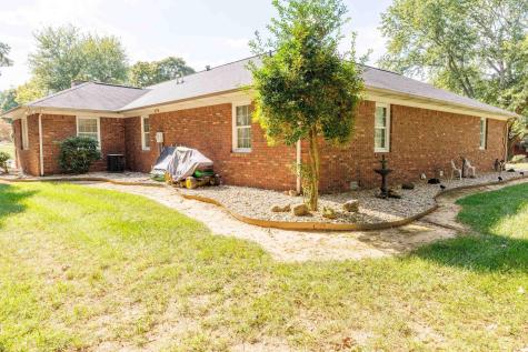 3165 Hazelwood Drive Vincennes IN 47591