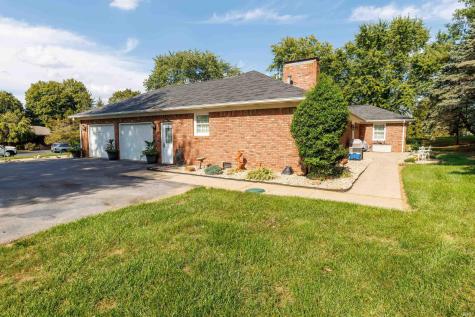 3165 Hazelwood Drive Vincennes IN 47591